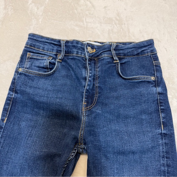 4/20$ Zara Women’s Blue Skinny Jeans size 4 - Picture 2 of 10